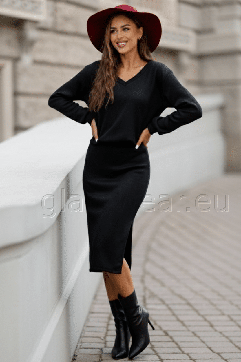 Pehme ning soe pluusi ja seeliku komplekt 82103-UXM-MUST