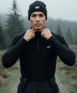 4F fliispusa meestele ja noormeestele 046-UXB-MUST