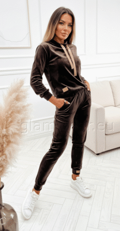 Pruun veluurkomplekt 637-UXM-PRUU