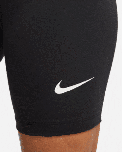 Alternative view of NIKE lühikesed retuusid naistele 54603923-UXR