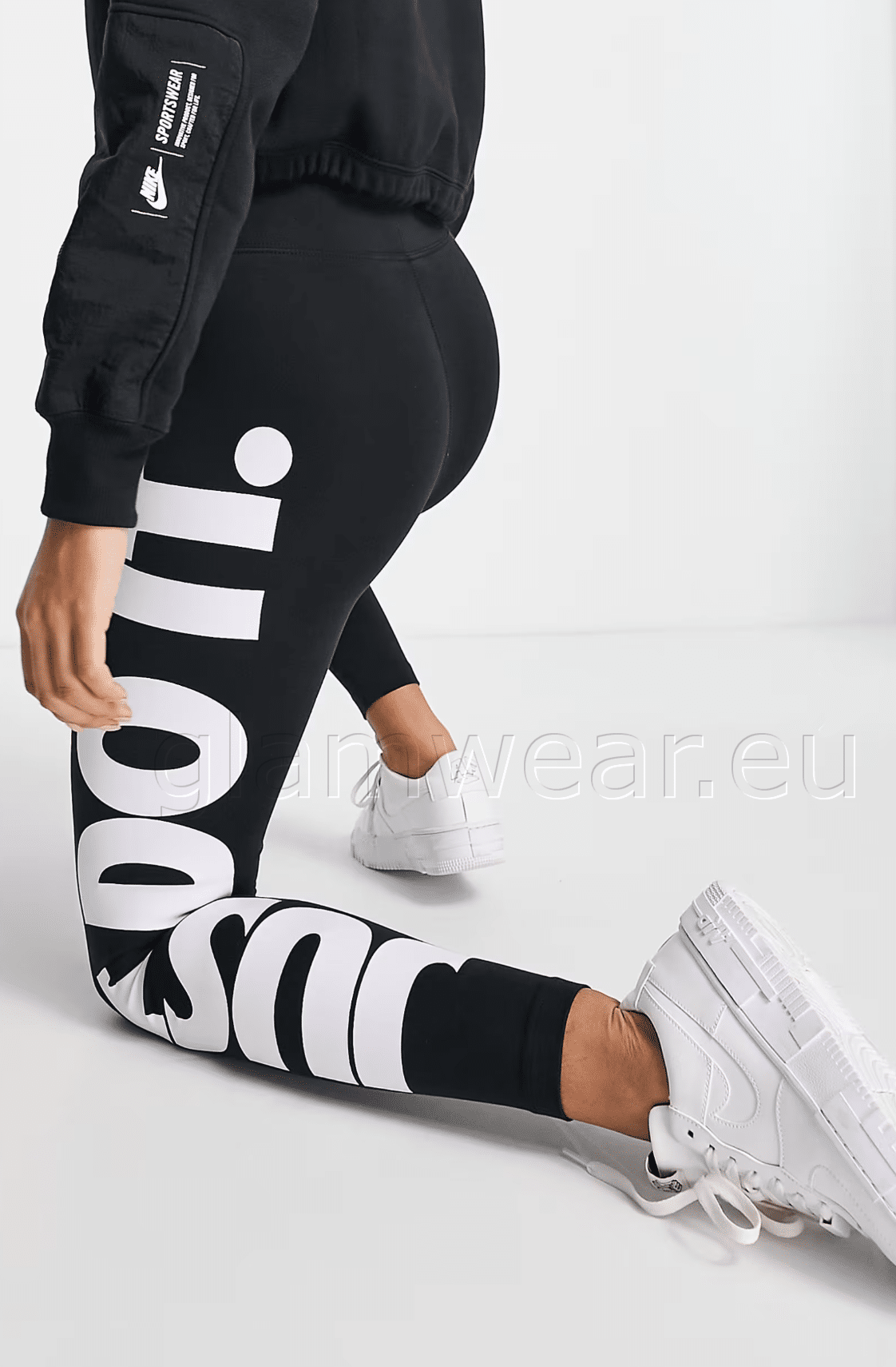 NIKE kõrge pihaosaga retuusid naistele 31914668-UXR - Image 2